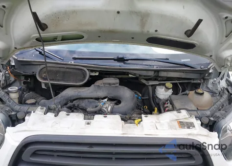 2015 Ford Transit-250 z USA, uszkodzony, nr VIN 1FTNR1YM2FKB32859